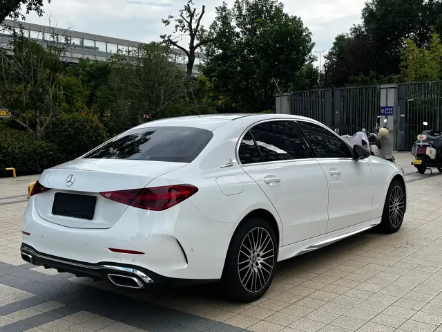 Mercedes-Benz C-Class — Фото автомобиля 18