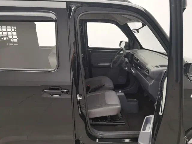 Wuling Zhiguang NEV — Фото автомобиля 23