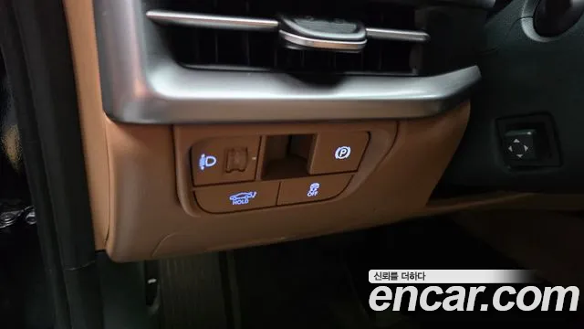 Hyundai Grandeur GN7 — Фото автомобиля 29