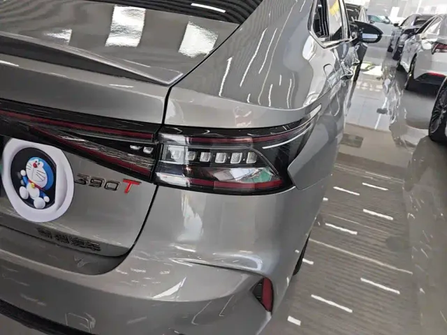 Chery Arrizo 8 — Фото автомобиля 7