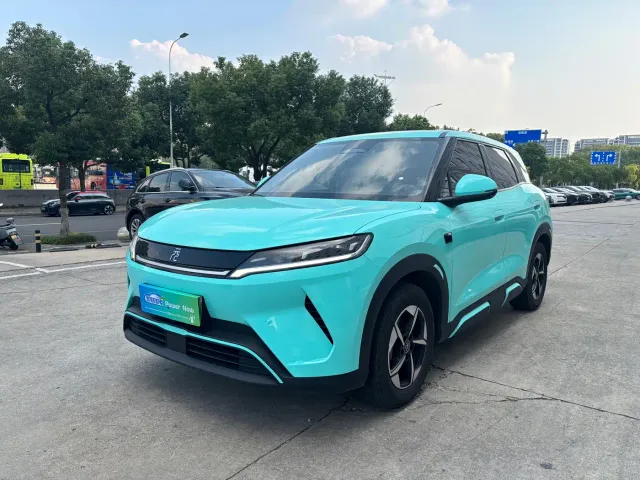 Фотография автомобиля — BYD Yuan UP