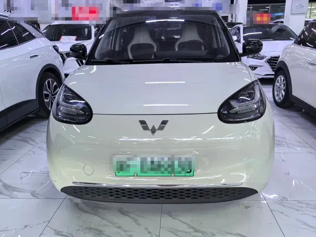 Wuling Bingo — Фото автомобиля 2