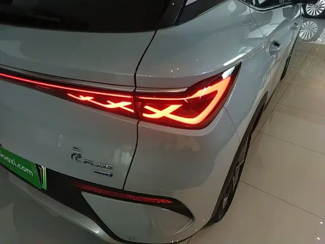 BYD Yuan PLUS 2025 Smart Drive 510KM Surpass Edition — Фото автомобиля 7
