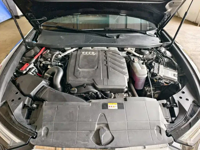 Audi A6L — Фото автомобиля 13
