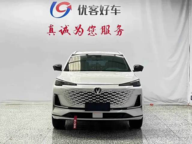Changan CS55 Plus — Фото автомобиля 2