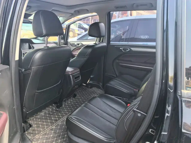 GAC Trumpchi M6 — Фото автомобиля 9