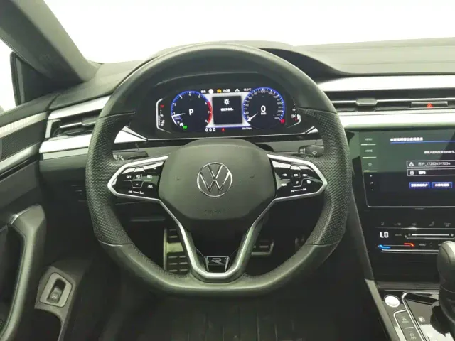Volkswagen CC — Фото автомобиля 11