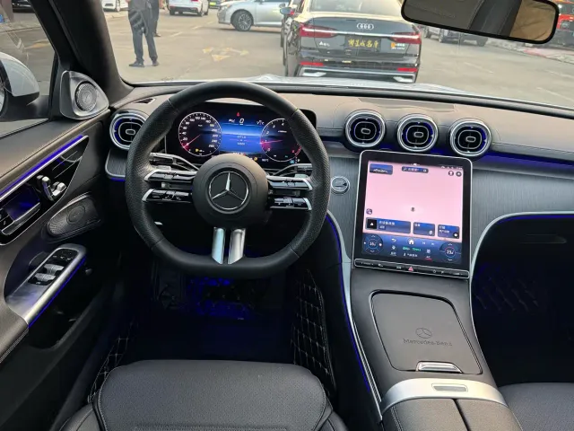 Mercedes-Benz C-Class — Фото автомобиля 7