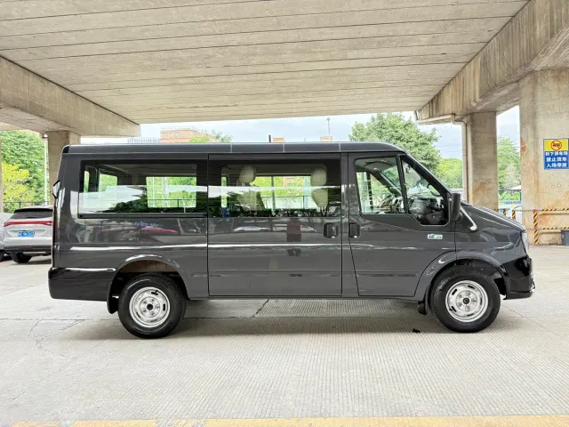 JMC Fushun — Фото автомобиля 4