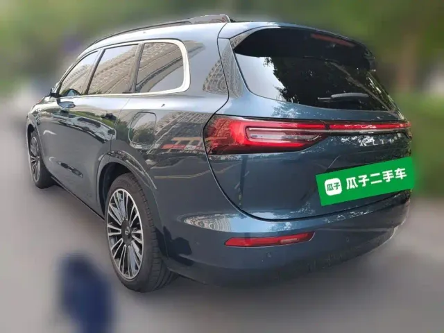 Aito M7 — Фото автомобиля 5