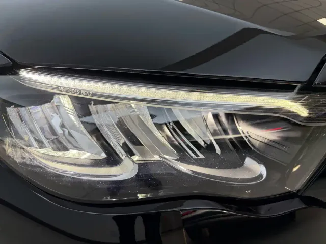 Mercedes-Benz E-Class — Фото автомобиля 29