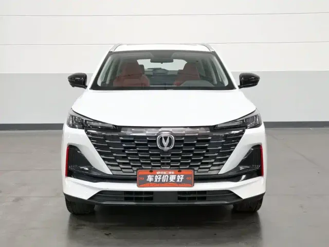 Changan CS55 Plus — Фото автомобиля 3