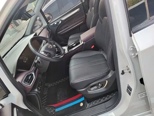 GAC Trumpchi M6 — Фото автомобиля 14