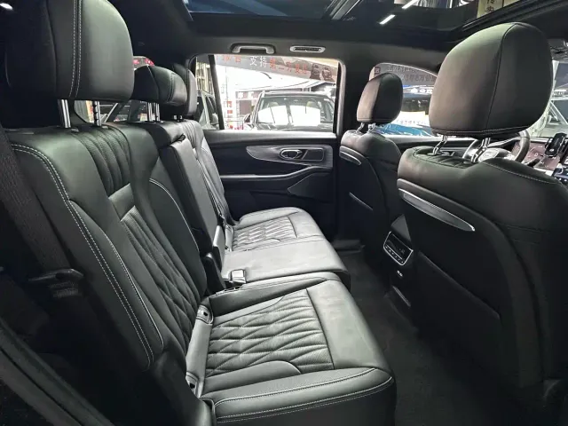 GAC Trumpchi GS8 — Фото автомобиля 28