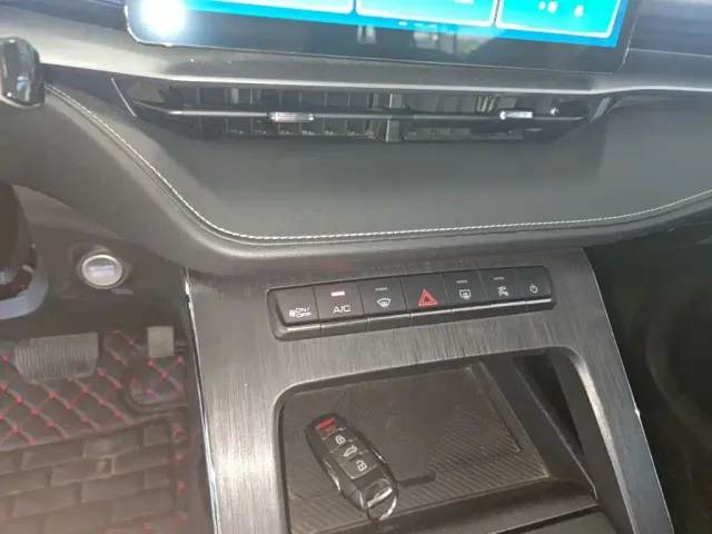 Haval H6 — Фото автомобиля 12