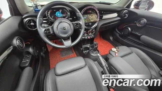 Mini Cooper Cooper Classic Plus — Фото автомобиля 7