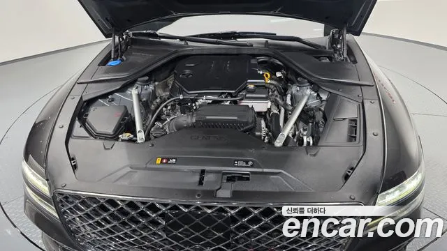 Фотография автомобиля — Genesis G80 G80 (RG3) Бензин 2.5 турбо AWD
