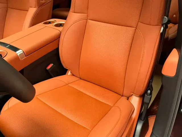 Li Auto Li Xiang L9 2024 Model Ultra — Фото автомобиля 8