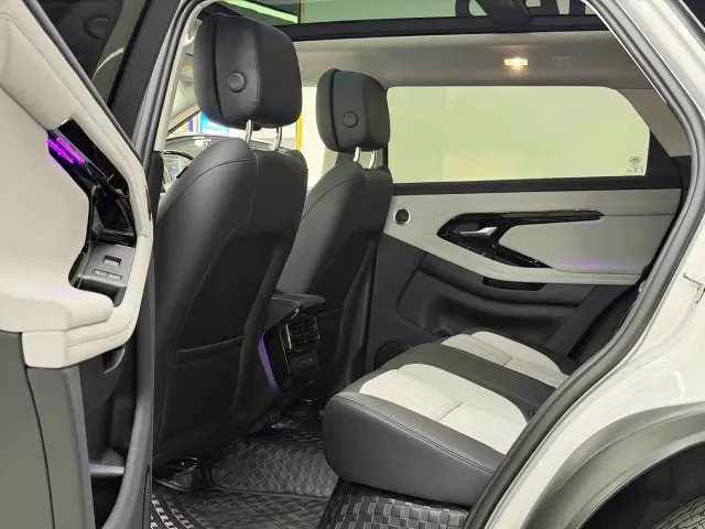 Land Rover Range Rover Evoque — Фото автомобиля 7