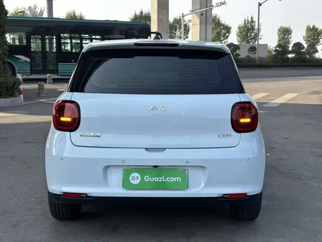 JAC Yiwei 3 — Фото автомобиля 5