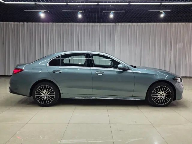 Mercedes-Benz C-Class — Фото автомобиля 5