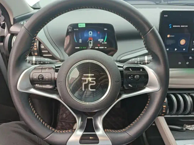 BYD Yuan PLUS — Фото автомобиля 10
