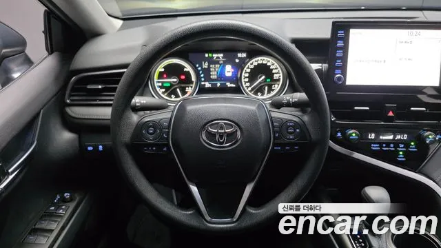 Toyota Camry — Фото автомобиля 3