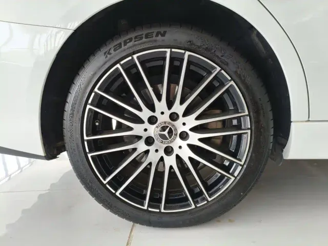 Mercedes-Benz C-Class — Фото автомобиля 18