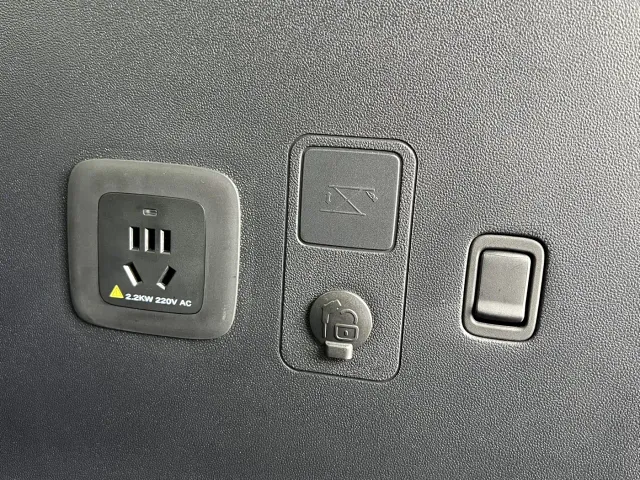 BYD FangChengBao Titanium 7 — Фото автомобиля 21