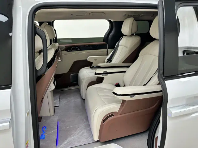BYD Xia — Фото автомобиля 15