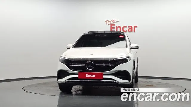 Mercedes-Benz EQA — Фото автомобиля 3