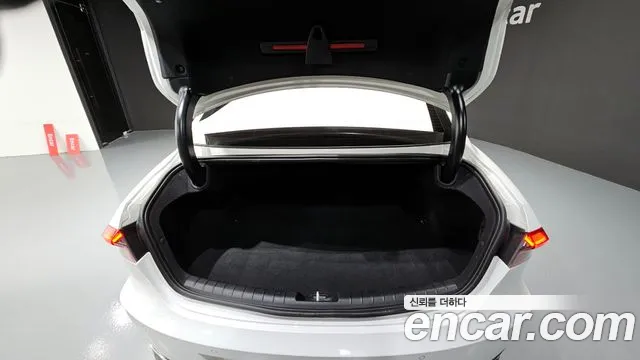 Hyundai Grandeur Новый Grandeur IG — Фото автомобиля 25