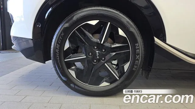 Kia EV6 — Фото автомобиля 6