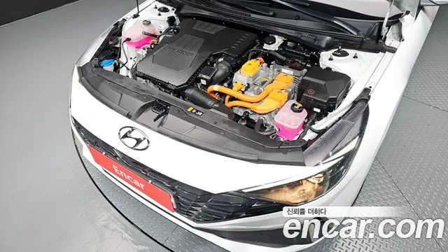 Hyundai Avante CN7 — Фото автомобиля 9