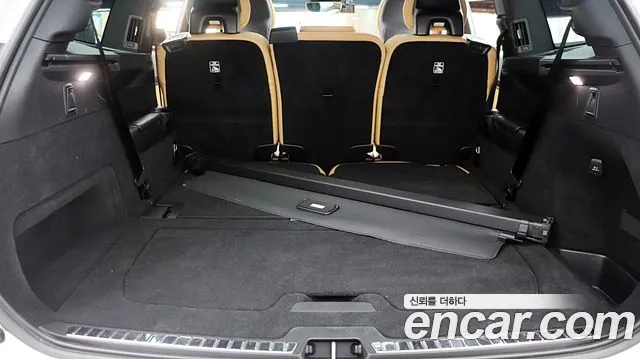 Volvo XC90 Generation 2 — Фото автомобиля 18