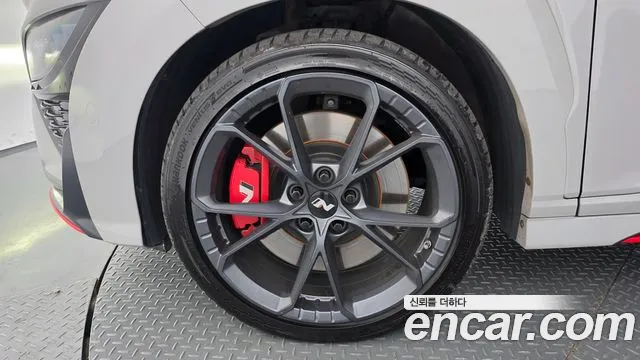 Hyundai Kona Новый Kona Бензин 2.0 2WD — Фото автомобиля 3