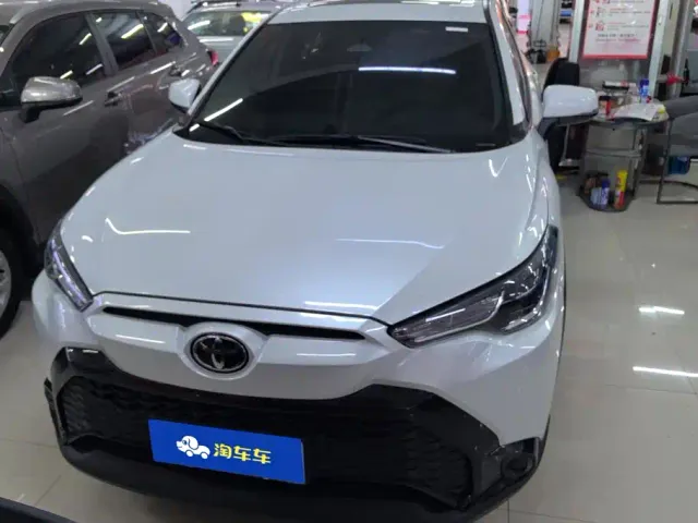 Toyota Frontlander — Фото автомобиля 2