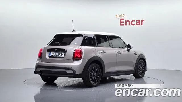 MINI Cooper — Фото автомобиля 2