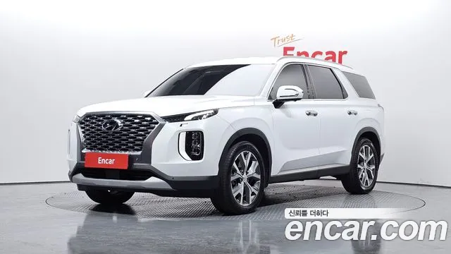 Фотография автомобиля — Hyundai Palisade Дизель 2.2 2WD