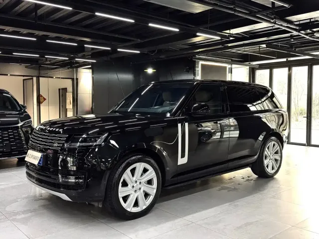 Фотография автомобиля — Land Rover Range Rover
