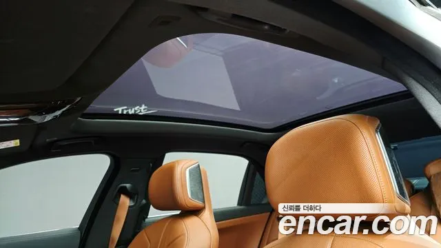 BMW 7 Series G70 — Фото автомобиля 24