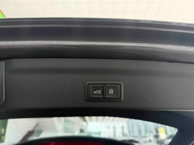 Audi Q3 — Фото автомобиля 11