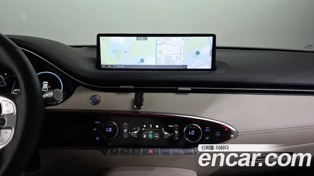Genesis GV70 — Фото автомобиля 20