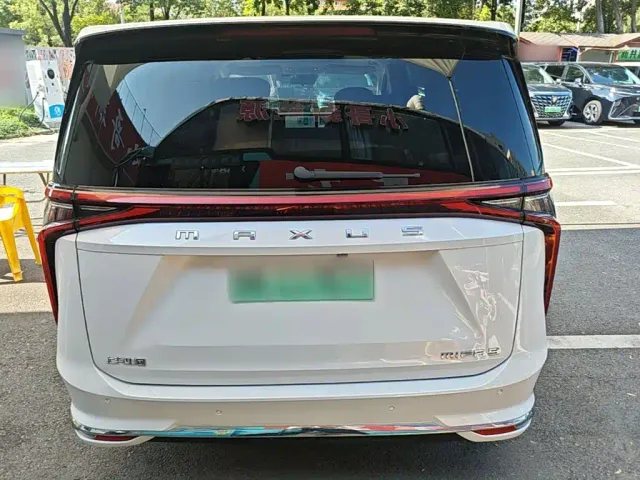 Maxus Dajia 9 — Фото автомобиля 5