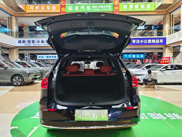 Changan Qiyuan Q07 — Фото автомобиля 8