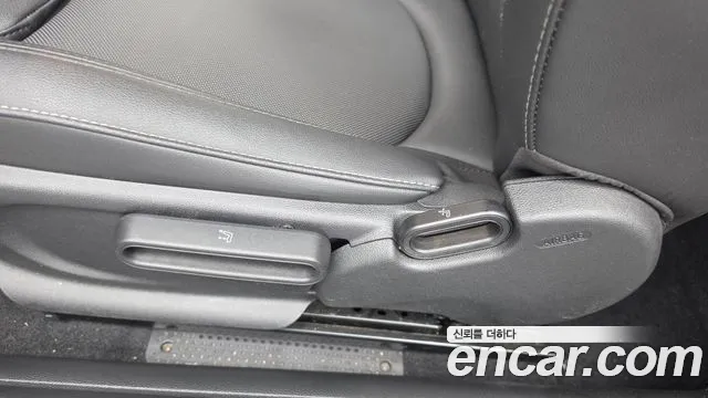 Mini Cooper Cooper Classic — Фото автомобиля 25