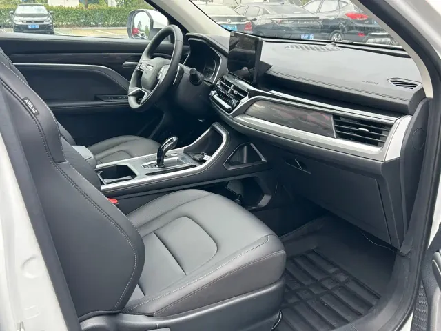 Haval H6 — Фото автомобиля 12