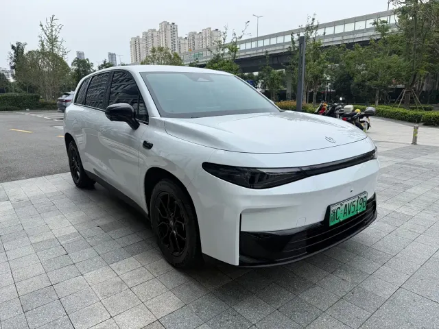Leapmotor Leapmotor C10 2024 530 Comfort Edition — Фото автомобиля 3