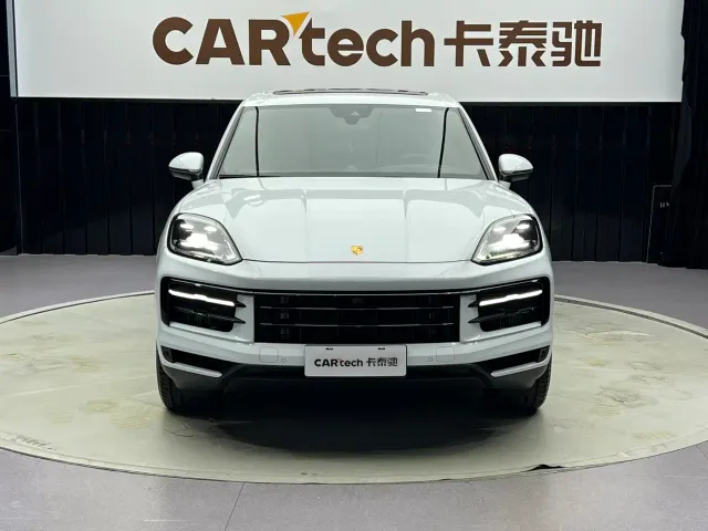 Porsche Cayenne — Фото автомобиля 3