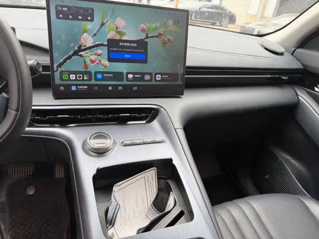 Geely Galaxy E5 — Фото автомобиля 5